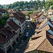 Blick von der Nydeggbrücke auf die Aare