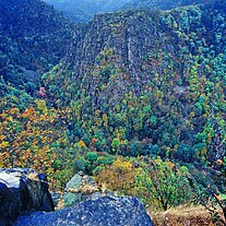 Blick vom Hexentanzplatz zur Rosstrappe