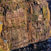 Leute am Felsvorsprung